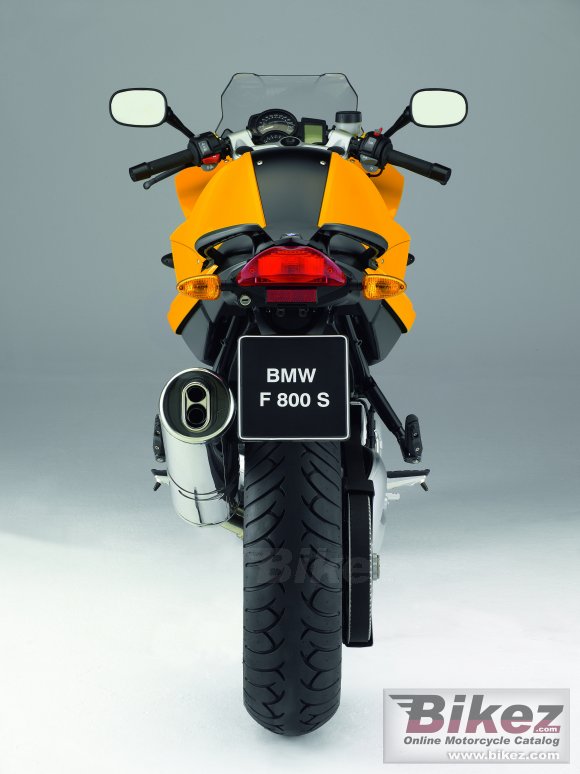 bmw 800 motorcycle